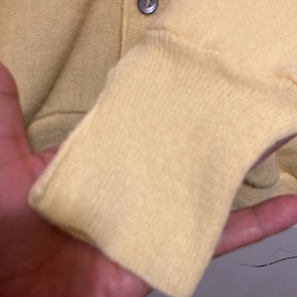 Lacoste - Picture 3 of 5